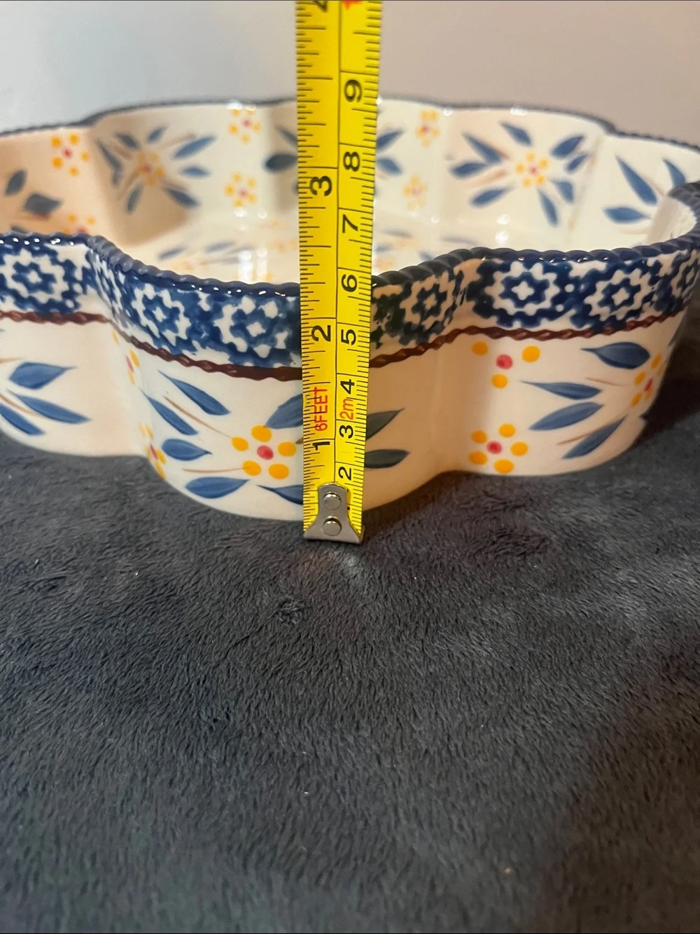 Temp-tations Temptations Scalloped Bowl OLD WORLD dish cookware 1.5 quart